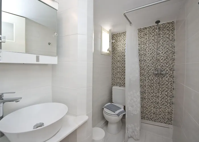 Karboni Guest house Mykonos Town