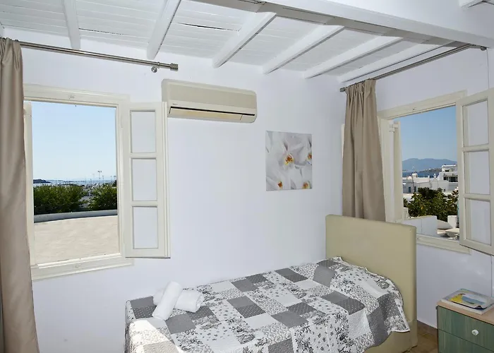 καρμπόνη * Mykonos Town