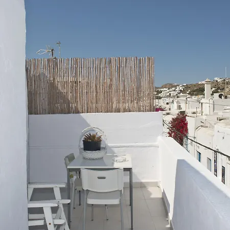 Karboni * Mykonos Town
