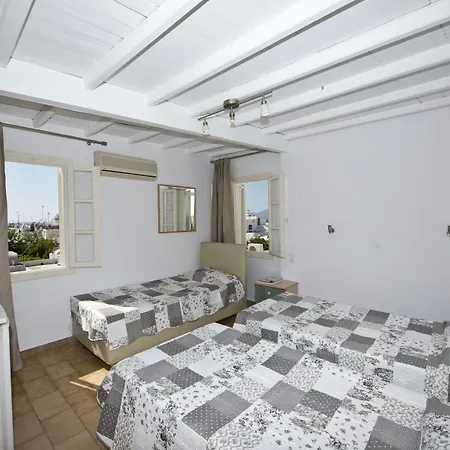 كاربوني بيت ضيافة