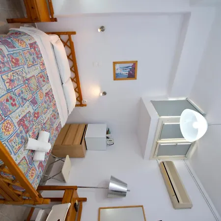 카르보니 Mykonos Town