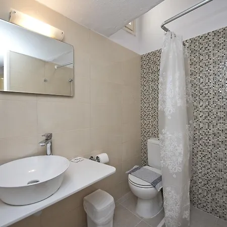 Gasthuis Karboni Mykonos Town