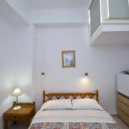 카르보니 게스트하우스 Mykonos Town