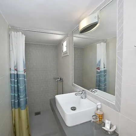 Karboni Affittacamere *